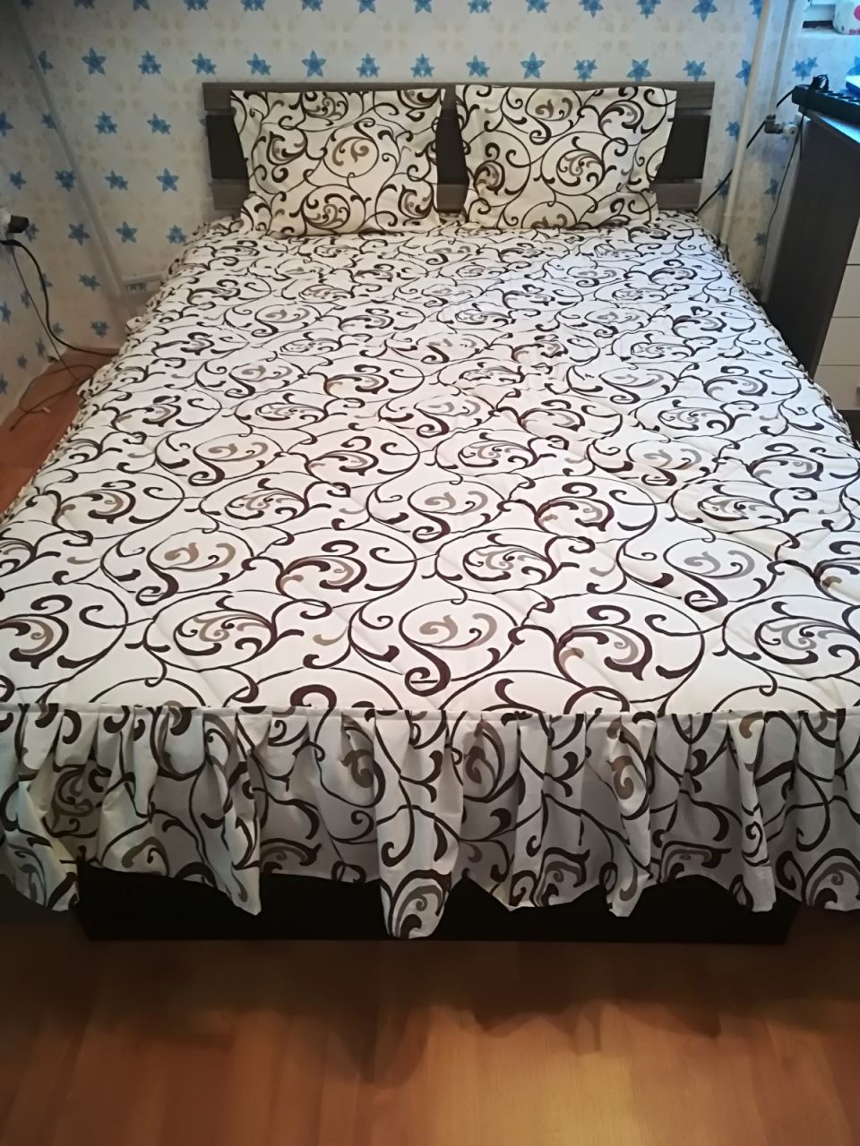 Pamut szatén fodros ágytakaró 90x200cm (választható színek)