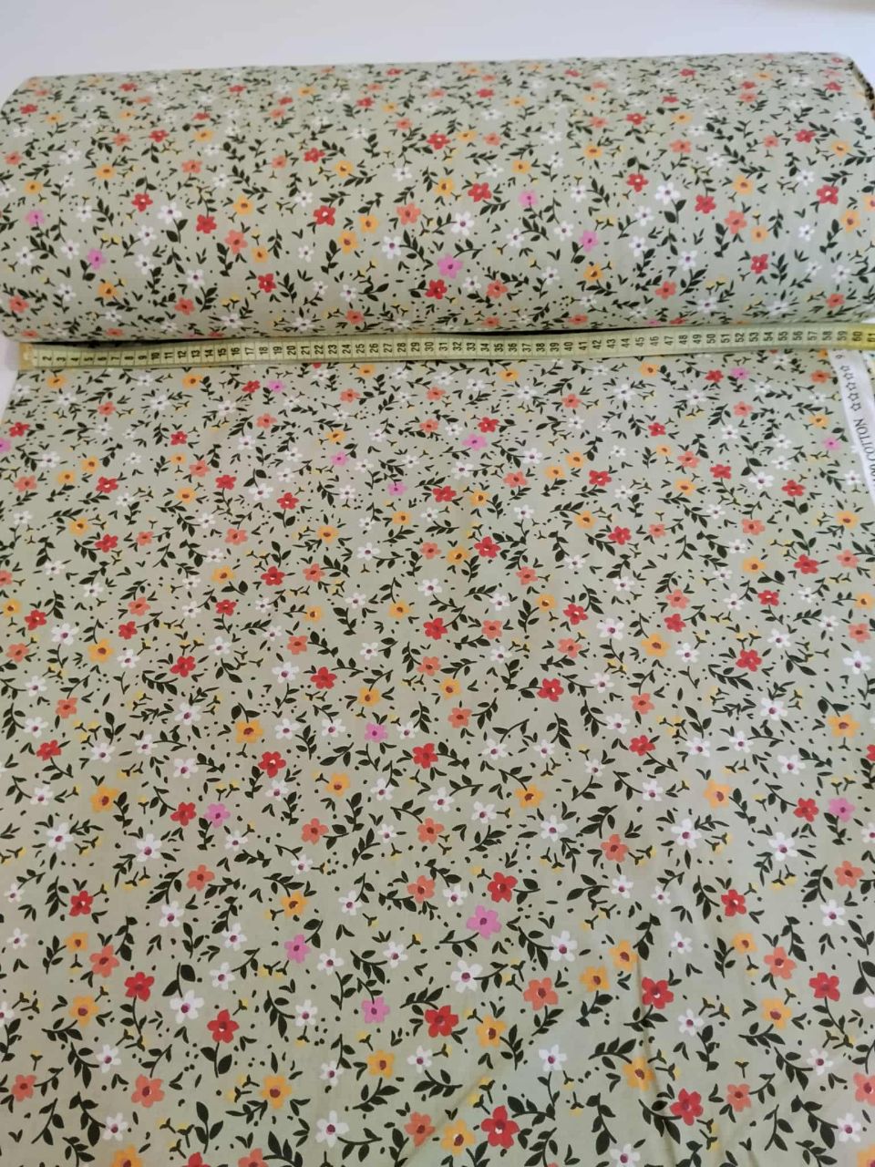 Pamut párnahuzat 50x70cm kis virágos (választható szín) Pamut párnahuzat 50x70cm kis virágos (választható szín)