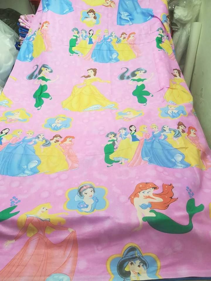 Pamut anyag 220cm széles Hercegnők Pamut anyag 220cm széles Hercegnők